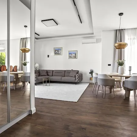 Luxury Penthouse 아파트 *