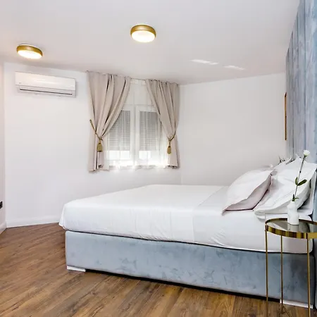 Luxury Penthouse Apartman Duće