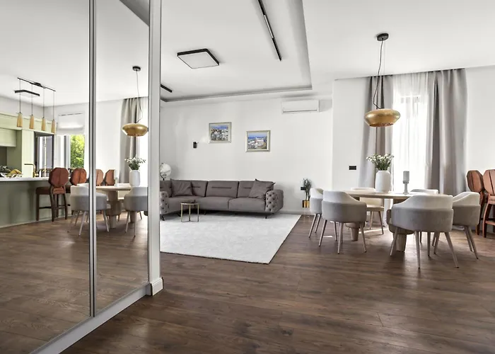 Elegance 아파트 *